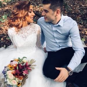 Meet your Posher, Rina